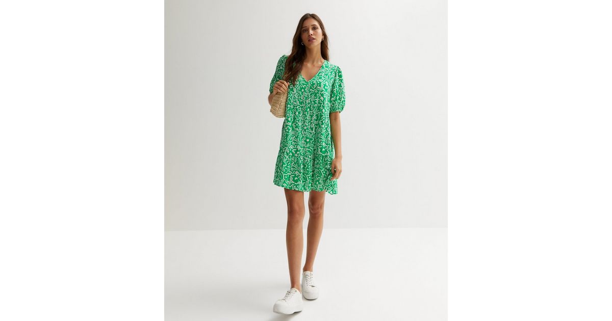 Green Floral Puff Sleeve Mini Smock Dress | New Look