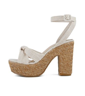 Platform hot sale beach shoes