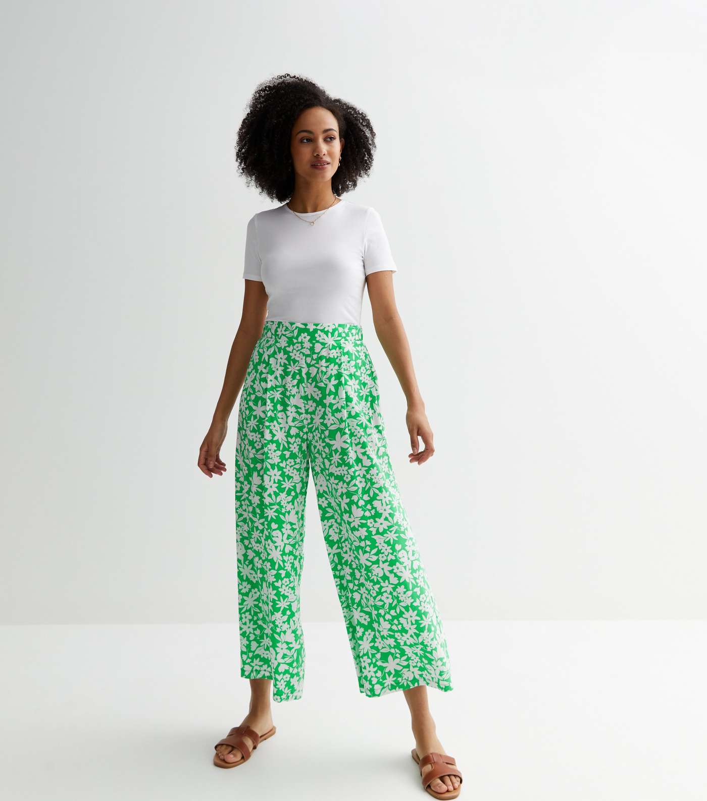 Tall Green Floral Wide Leg Crop Trousers Image 3