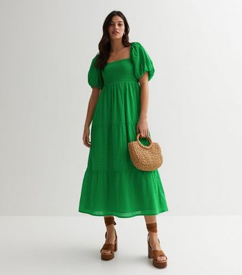Green Textured Puff Sleeve Midi Dress