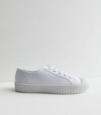 New look white outlet canvas trainers