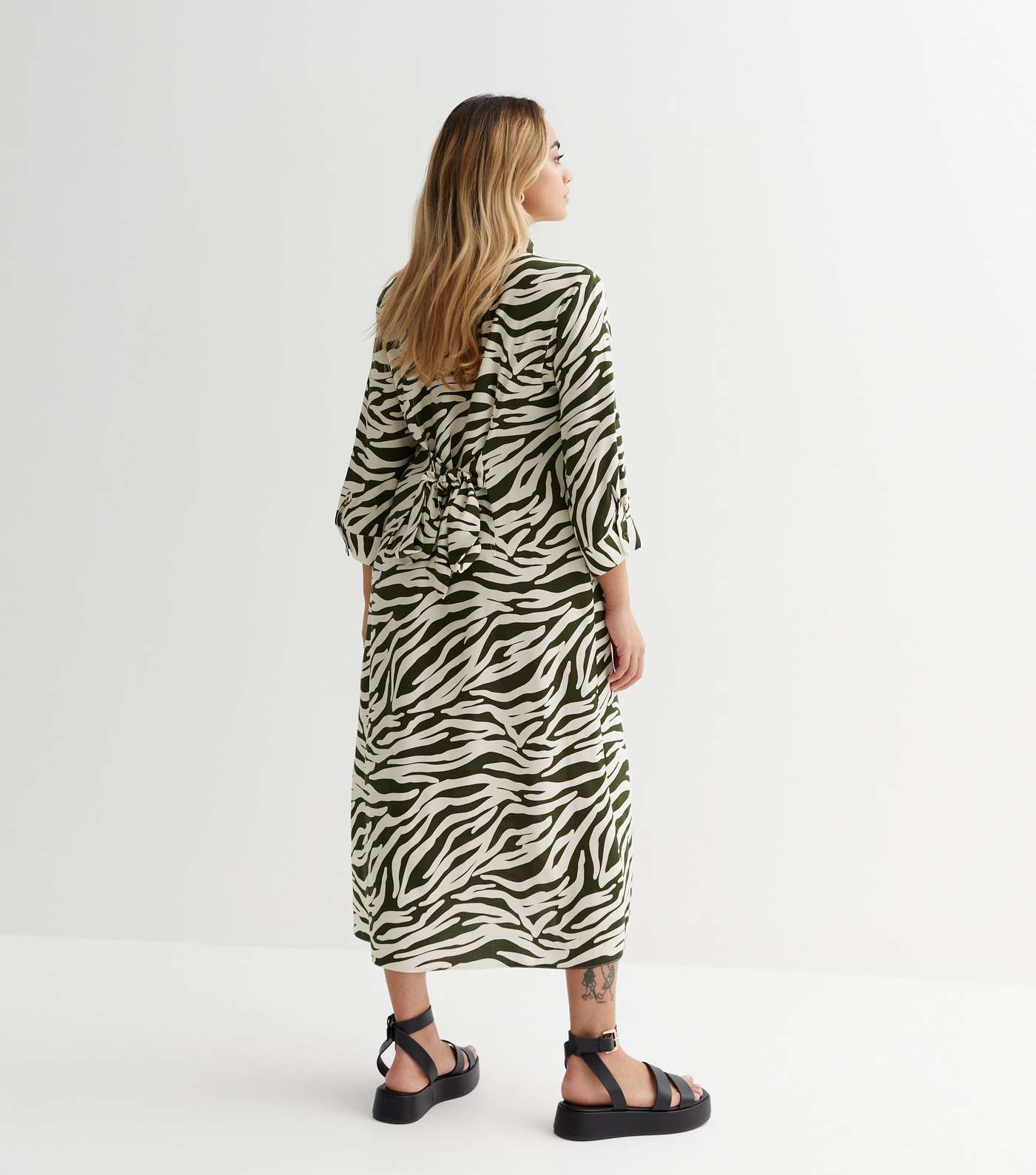 Petite Green Zebra Print Belted Midi Shirt Dress Image 4