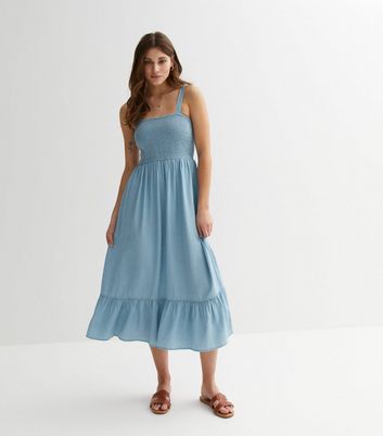 Blue Denim Shirred Tiered Midi Dress New Look