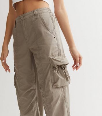 Olive Seam Tie Cuffed Cargo Parachute Trousers New Look
