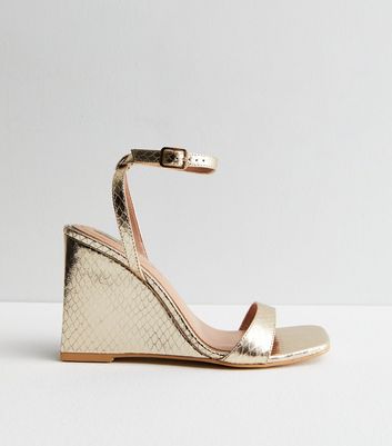 Paraiso Wedge Sandals in Gold - Larena Fashion