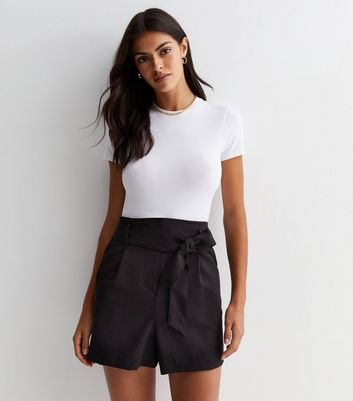 Black 2024 belted shorts