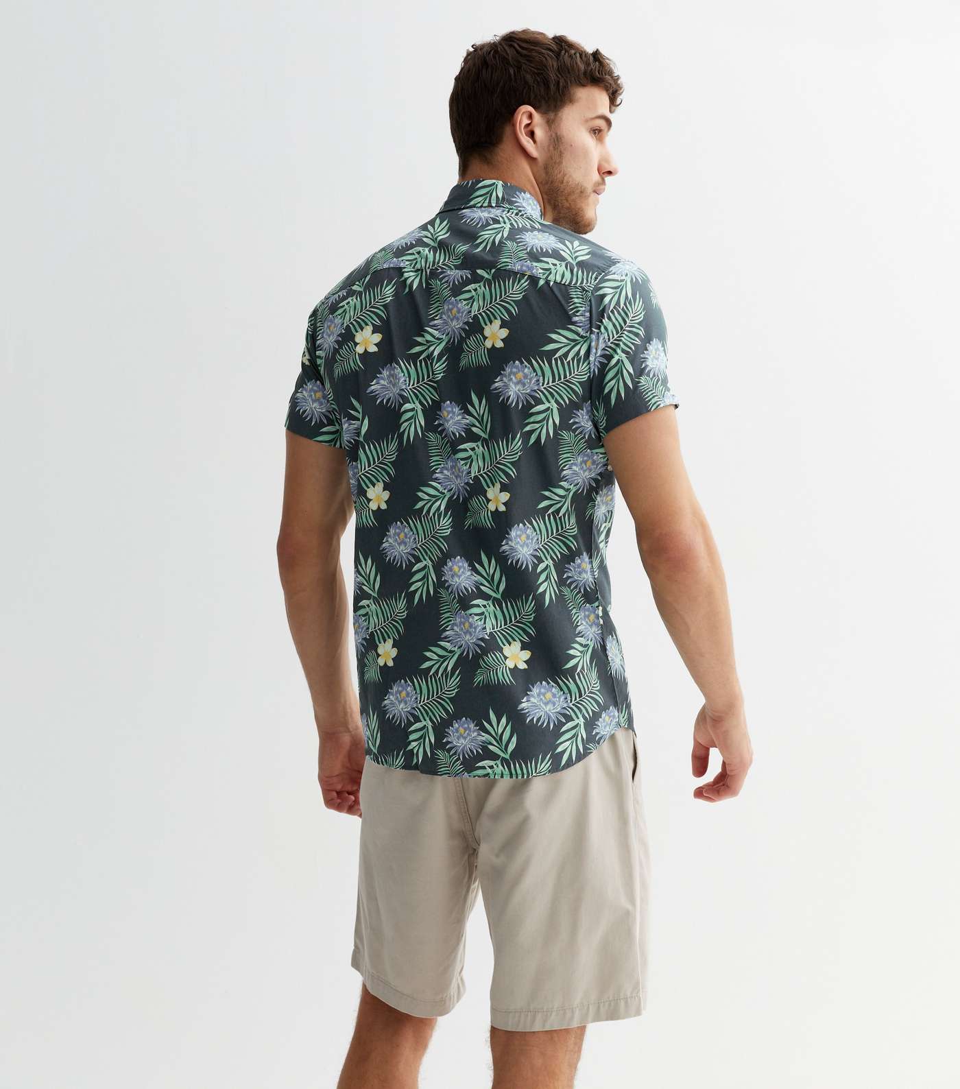 Jack & Jones Dark Grey Tropical Floral Short Sleeve Shirt Image 4