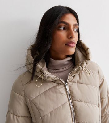 Beige puffer clearance jacket women's