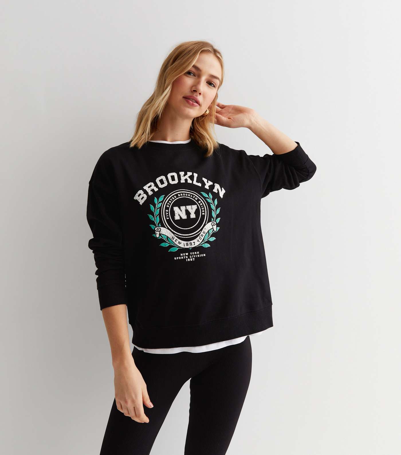Black Crew Neck Brooklyn Crest Logo Sweatshirt Image 3