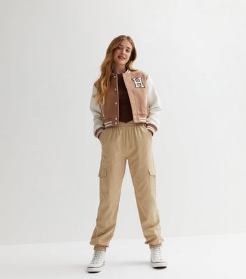How To Wear Cargo Pants, The Latest Trend To Come Back From Y2K