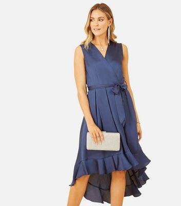 Dip hem outlet wrap dress