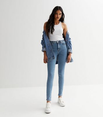 Blue Mid Rise Amie Skinny Jeans New Look
