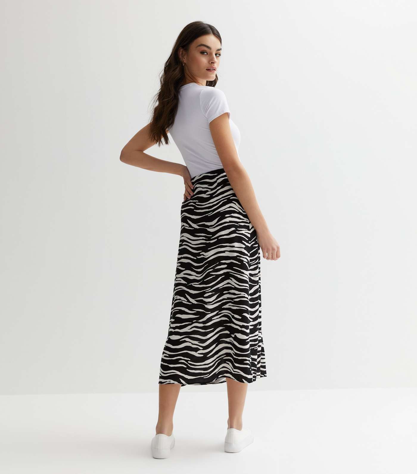 Black Zebra Print Split Hem Midi Skirt Image 4