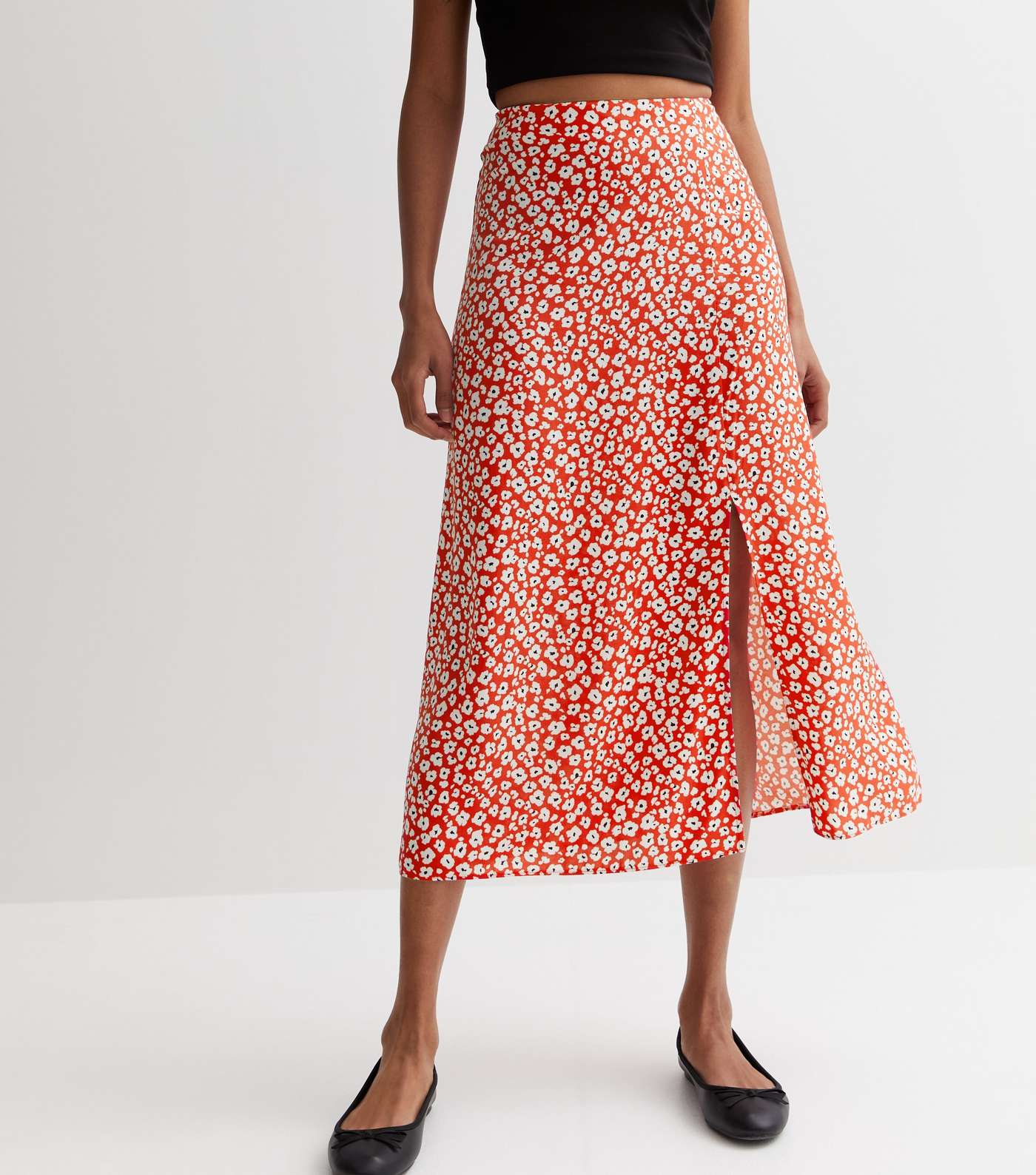 Red Ditsy Floral Split Hem Midi Skirt Image 2