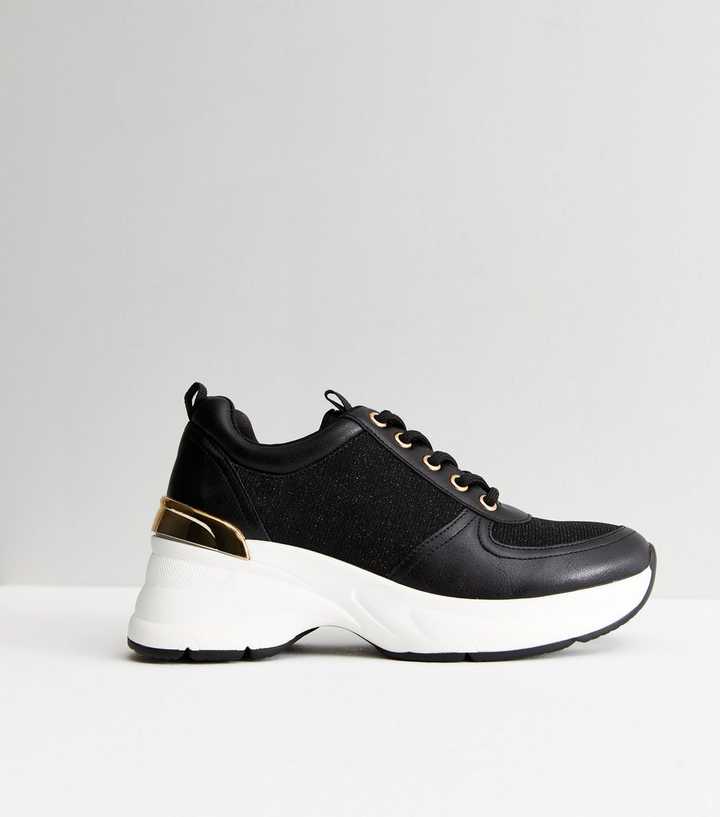 Black Sports Wedge