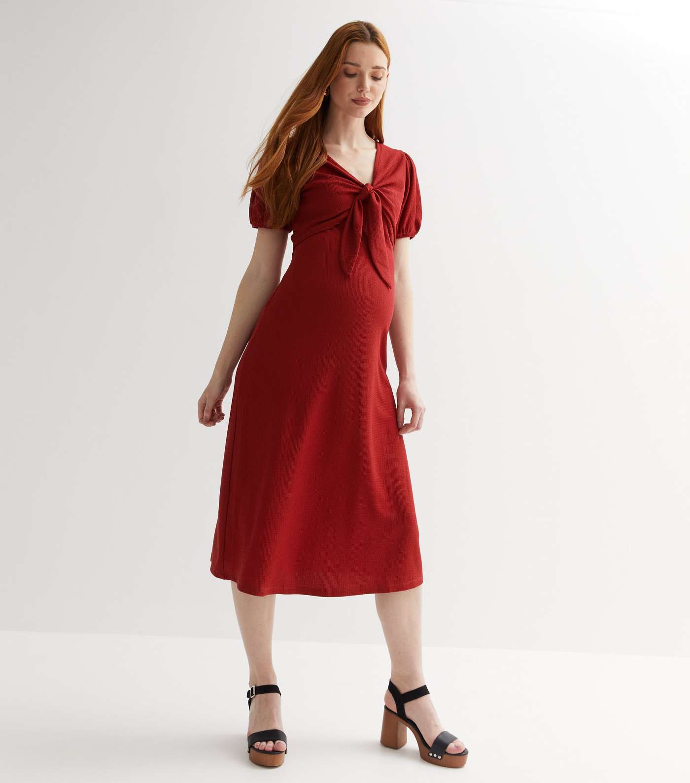 Maternity Red Crinkle Jersey Tie Front Midi Dress Image 3