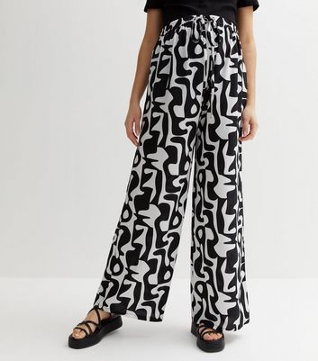 Maternity Black Doodle Print Wide Leg Trousers New Look