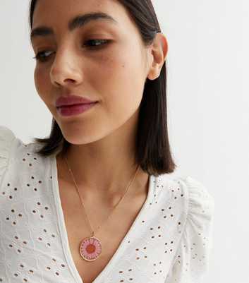 Mid Pink Circle Trapped Flower Pendant Necklace