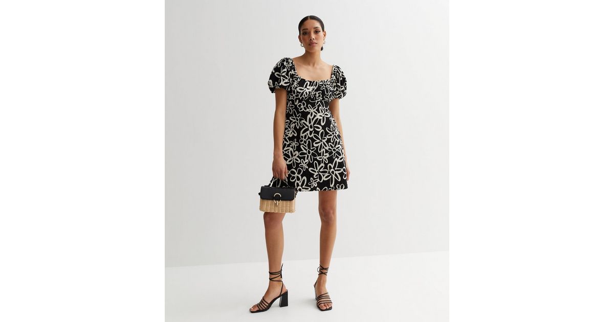Black Floral Puff Sleeve Mini Dress | New Look
