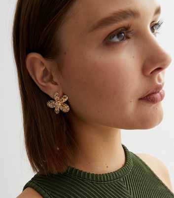 Gold Beaten Doodle Flower Stud Earrings