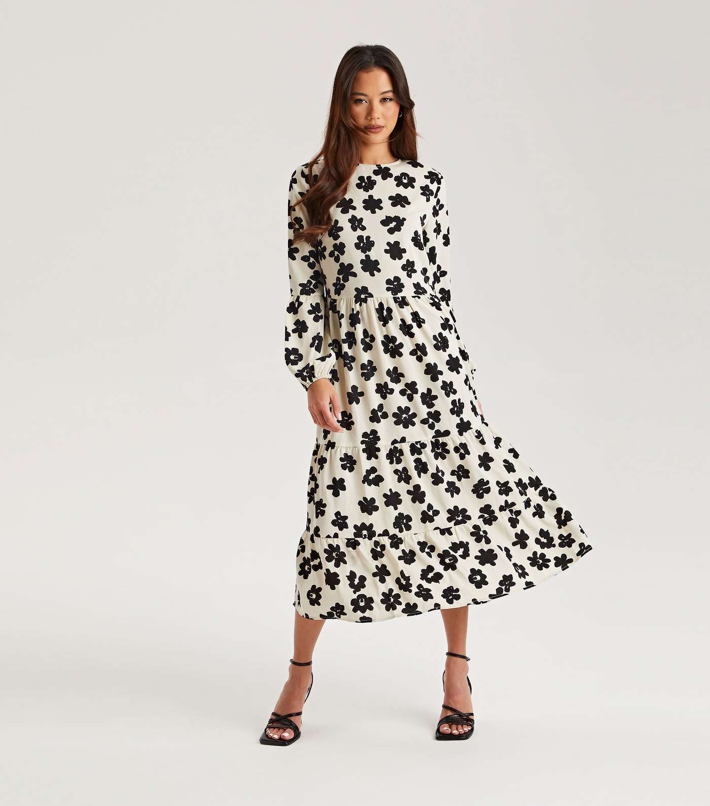 Urban Bliss White Floral Tiered Midi Smock Dress | New Look