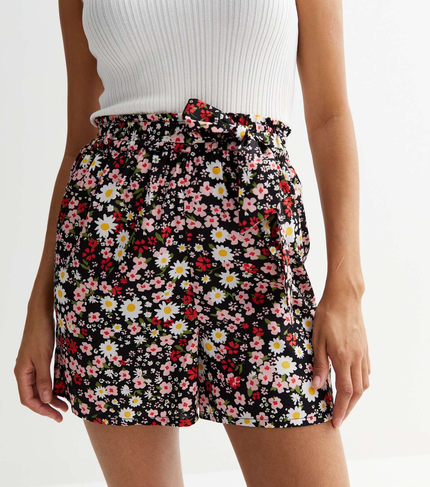 Tall Black Floral High Waist Paperbag Shorts Image 3
