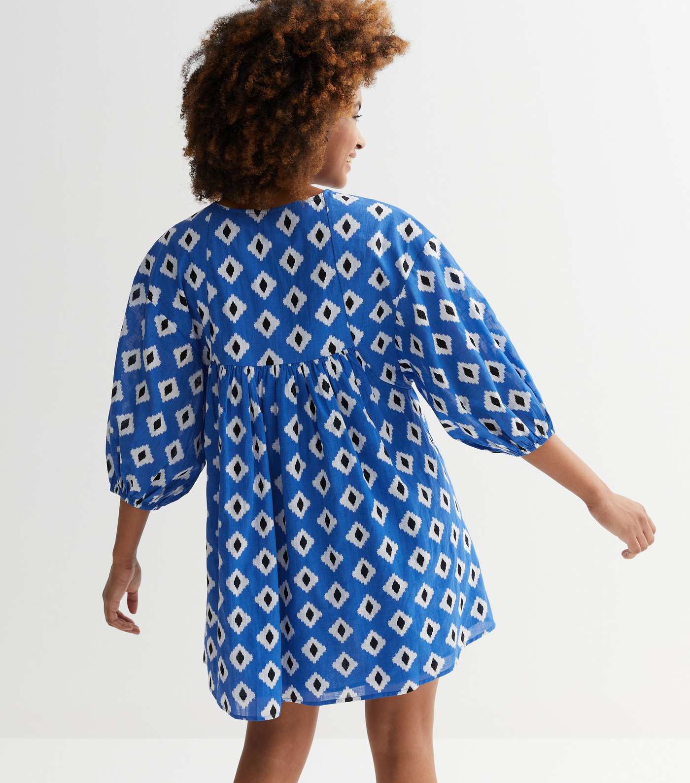 Blue Abstract Puff Sleeve Mini Smock Dress Image 4