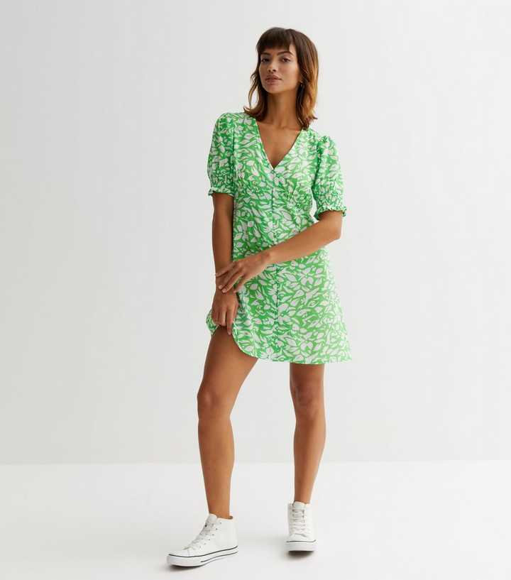 green emerald velvet dress Floral Button-Up Midi Dress - Entro