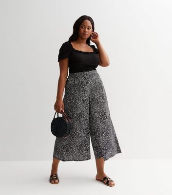 Plus Size Trousers  Womens Plus Size Trousers  PrettyLittleThing IE