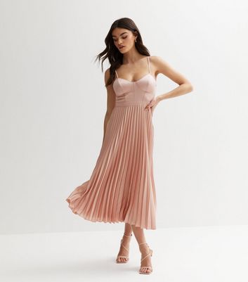 Light pink pleated dress best sale