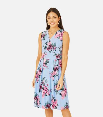 sleeveless printed dress