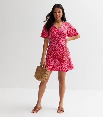 Pink leopard print outlet dress new look