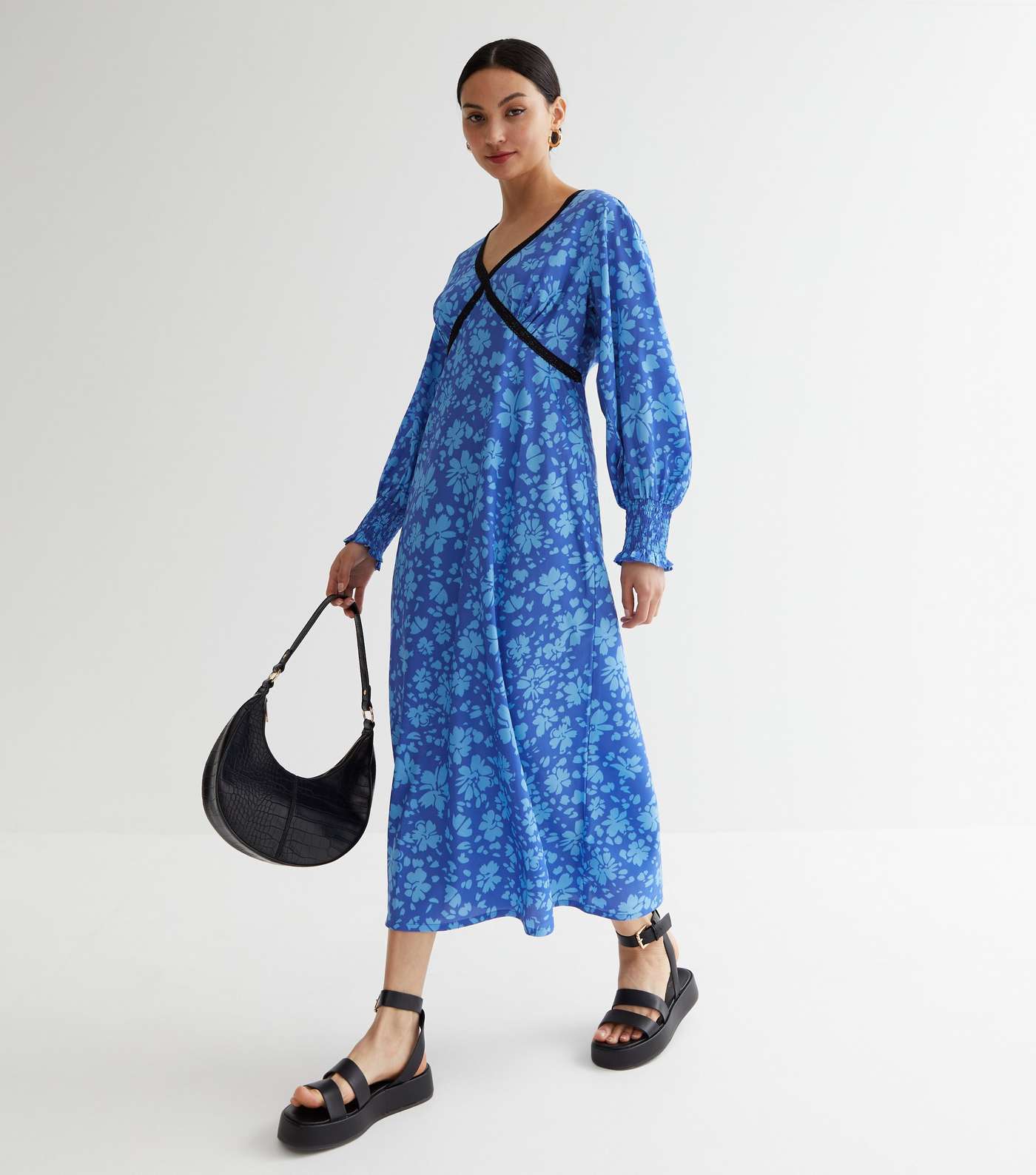 Petite Blue Floral Lace Trim Midi Dress Image 2