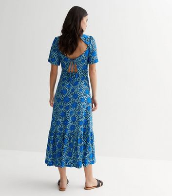 Blue Vanilla Blue Floral Flutter Sleeve Tiered Midi Dress New Look