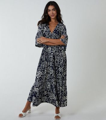 Blue Vanilla Navy Floral Shirred Maxi Dress | New Look