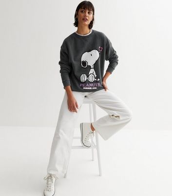 Snoopy on sale women's sweatshirt