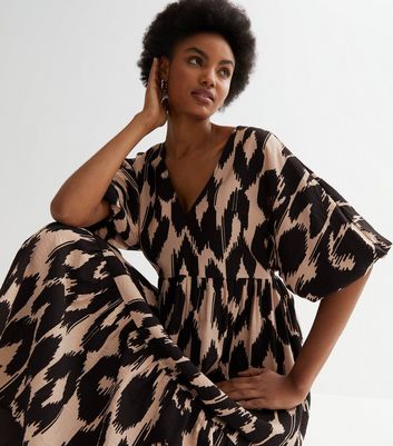 Animal print midi dress hotsell new look