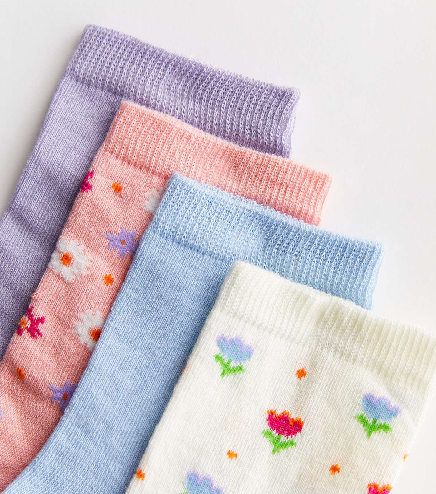 4 Pack Multicoloured Floral Ankle Socks Image 2