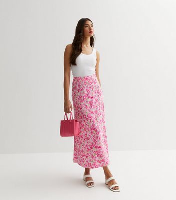 Pink midi 2024 skirt quotes