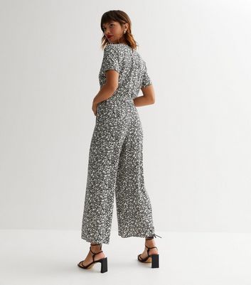 New look black floral deals jumpsuit