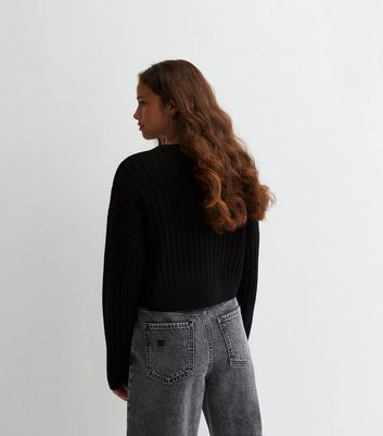 New look black deals cropped jumper