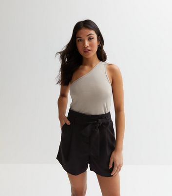 Black fitted high outlet waisted shorts