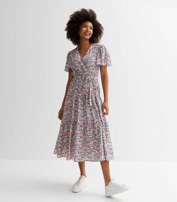 Cutie London Blue Floral V Neck Short Sleeve Midi Wrap Dress