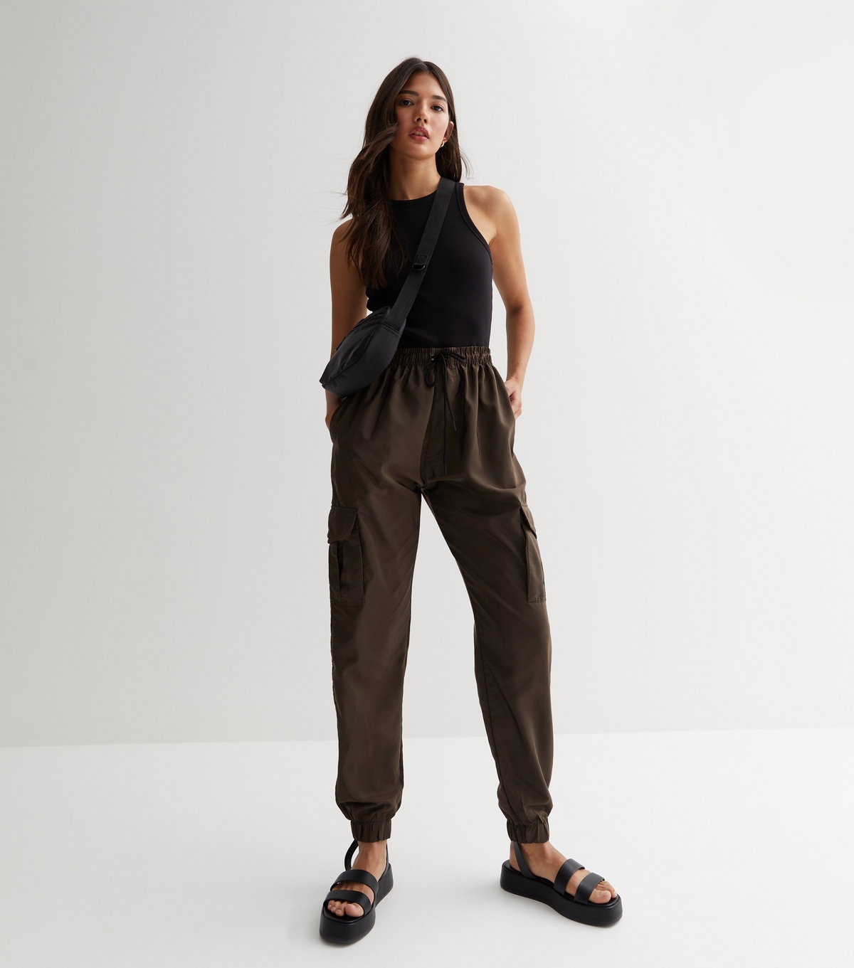 Women's Olive Cuffed Parachute Cargo Trousers Urban Bliss New Look