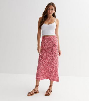 Ditsy floral skirt new deals look