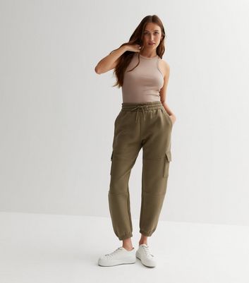 High rise store cargo joggers