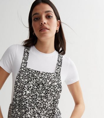 New look hotsell black dungaree dress