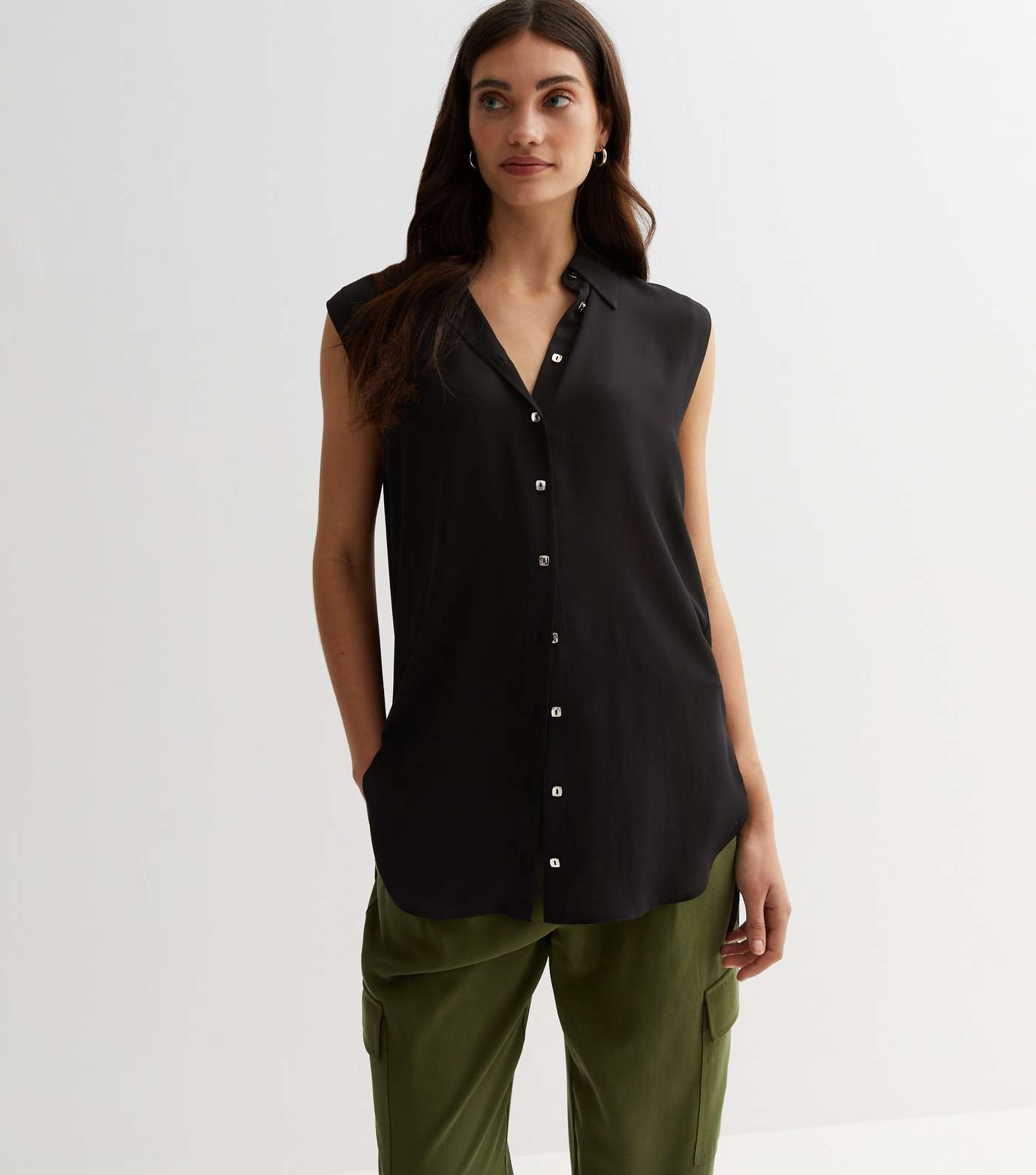 Black Sleeveless Oversized Shirt Image 3