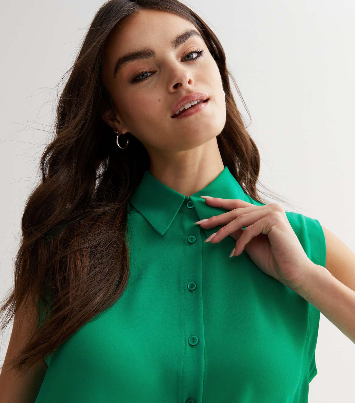 Green Sleeveless Oversized Shirt Image 3