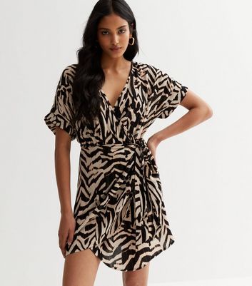 Short sleeve 2024 wrap mini dress